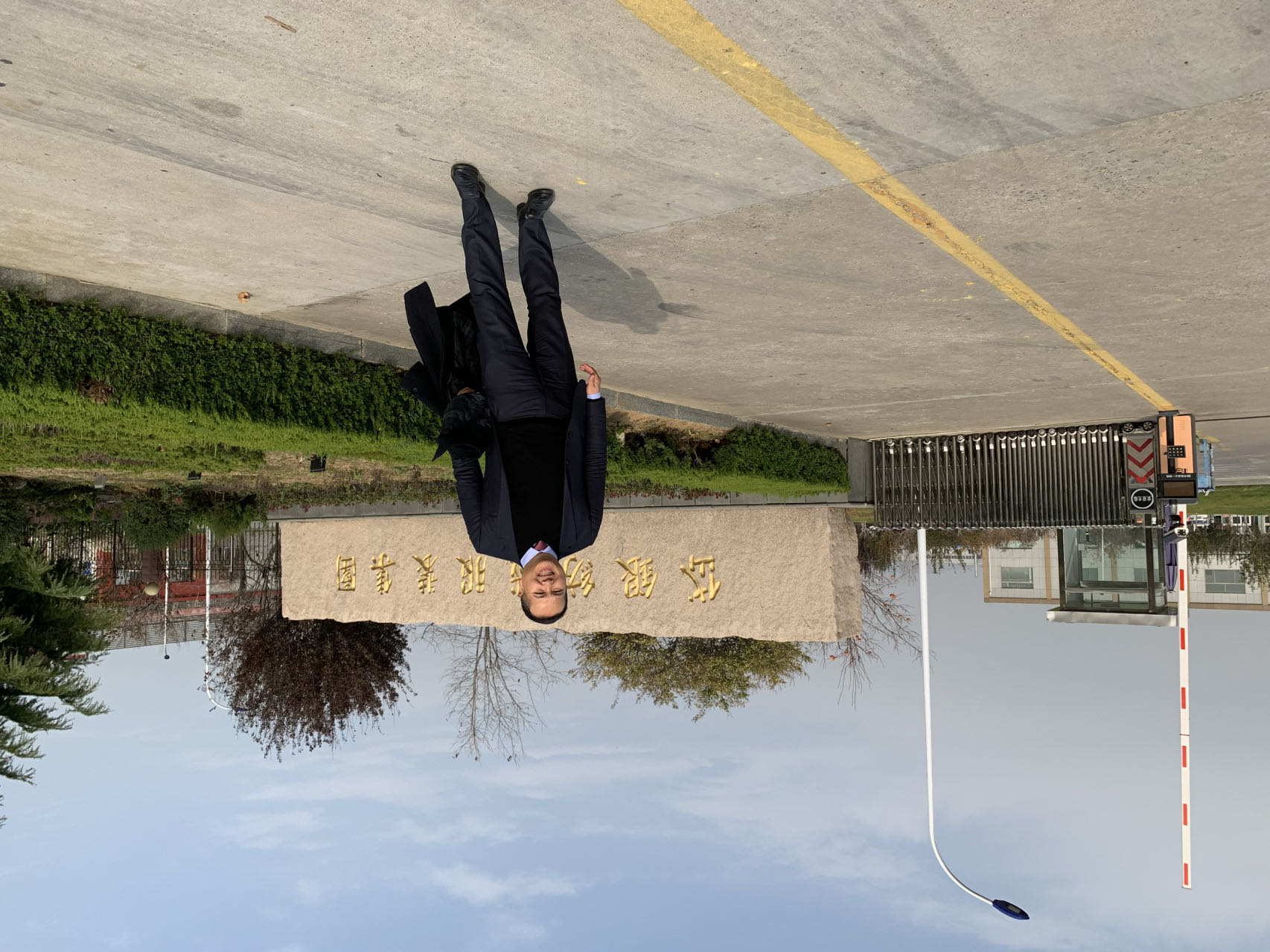 1723841321903049.jpg 庞律师2019.jpg